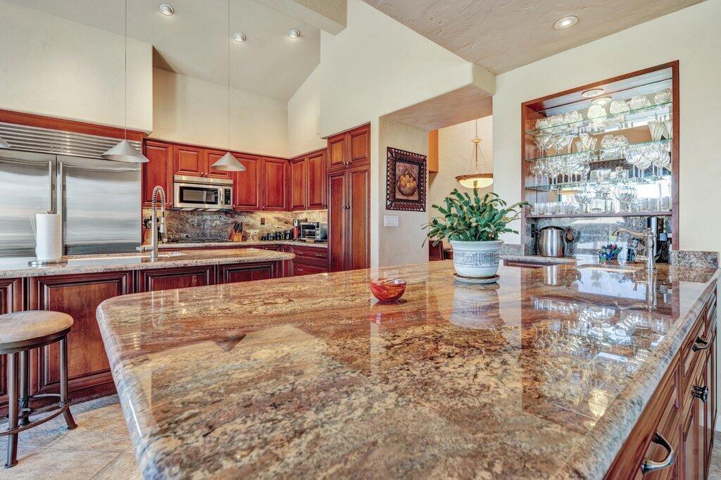 MLS #219132665DA image #10