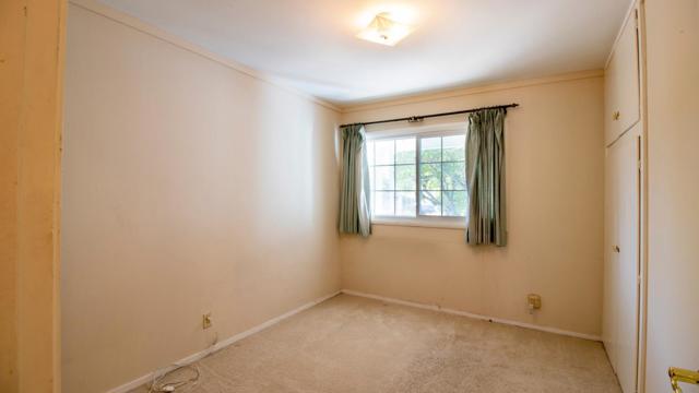 602 Chesterton Avenue, Belmont CA: https://media.crmls.org/mediaz/7beeb7b0-389c-4c0b-8bc4-b13e8b49c75b.jpg