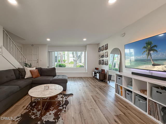 Detail Gallery Image 7 of 49 For 15076 Varsity St a,  Moorpark,  CA 93021 - 3 Beds | 2 Baths
