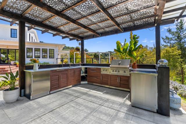 365 Race Horse Lane, La Selva Beach CA: https://media.crmls.org/mediaz/7bef8f47-2982-49eb-b051-d79526866a71.jpg