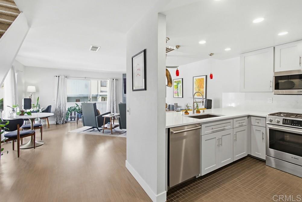 3350 Cherokee Avenue - photo 5