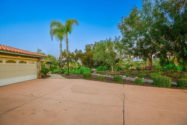 3025 Sandover Ct, Bonita, California 91902, 4 Bedrooms Bedrooms, ,2 BathroomsBathrooms,Single Family Residence,For Sale,Sandover Ct,250019751SD