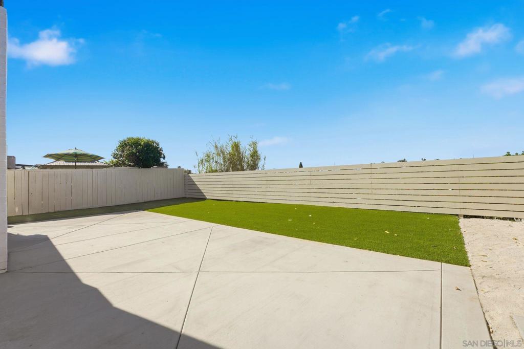 MLS #250043524SD image #31