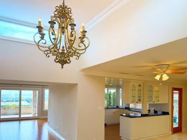 3063 Nute Way, San Diego CA: https://media.crmls.org/mediaz/7bf2489a-017a-44db-949c-61db63846660.jpg
