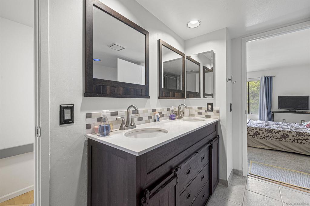 814 America Way - photo 11