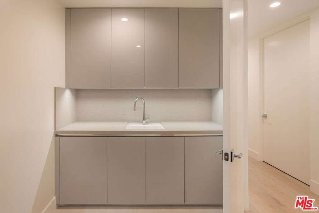 MLS #26839459 image #27