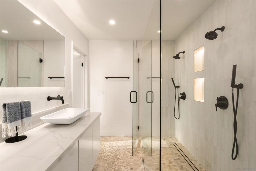 5173 Walsh Way - photo 11