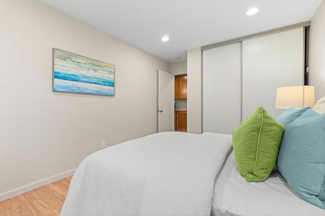 Image 24 of 50 For 4426 Desin Drive