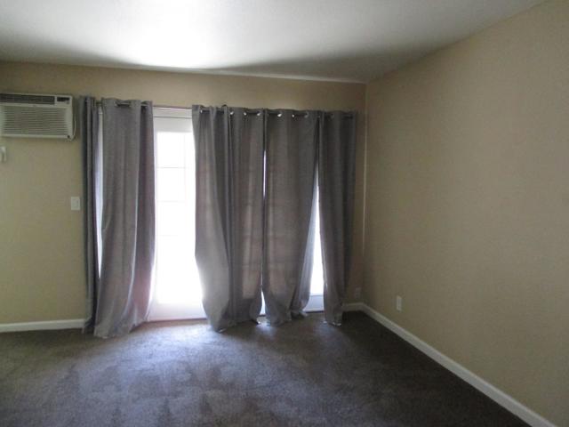 8158 Kelton Drive, Gilroy CA: https://media.crmls.org/mediaz/7bf7898f-0dd0-4704-96f2-d950e91a7590.jpg