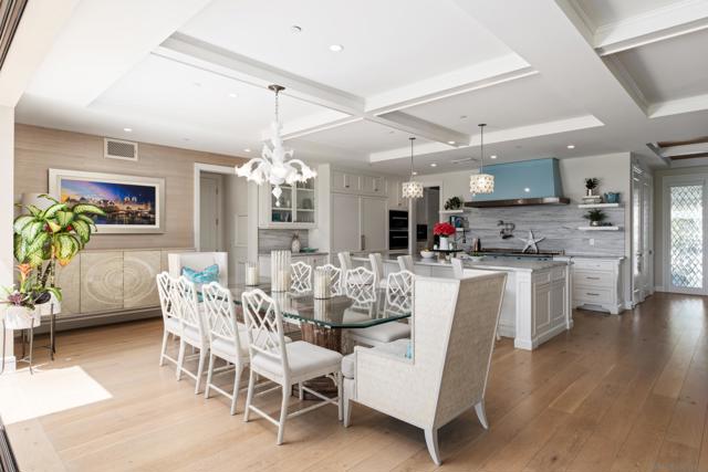 1040 Pine St, Coronado CA: https://media.crmls.org/mediaz/7bf7c682-e3d5-4400-a807-34f430413e23.jpg