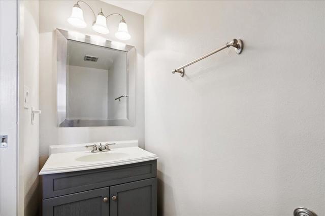 2420 Pleasant Hill Road, Pleasant Hill CA: https://media.crmls.org/mediaz/7bf7d859-2355-4591-af03-65851fe40d2c.jpg