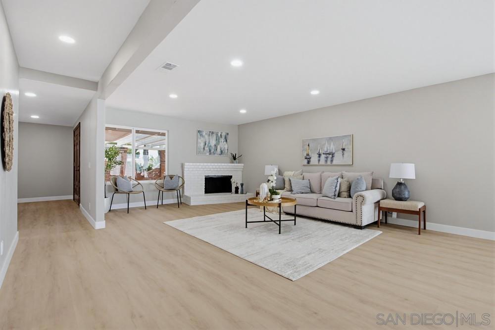 308 Leeann Ln - photo 9