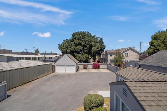 315 Grand Boulevard, San Mateo CA: https://media.crmls.org/mediaz/7bf991a0-ac0d-4ac3-b870-5ec371b2081f.jpg