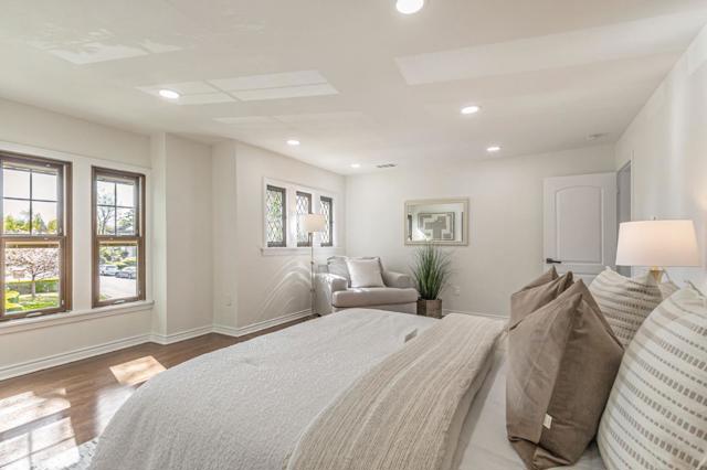 Image 21 of 54 For 2064 Alameda Way