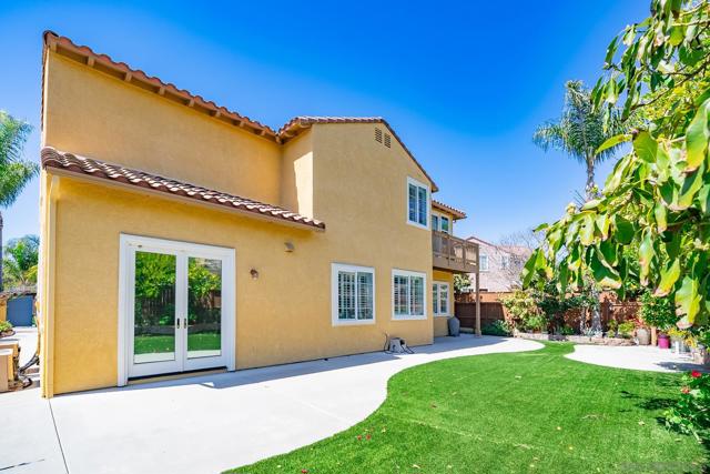 1330 Panorama Ridge Rd, Oceanside CA: https://media.crmls.org/mediaz/7bfa5292-700a-4bf2-a88f-17b6b8116aed.jpg