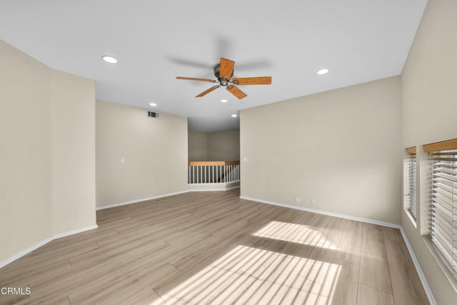 Detail Gallery Image 31 of 48 For 5297 Paseo Ricoso, Camarillo,  CA 93012 - 3 Beds | 2/1 Baths