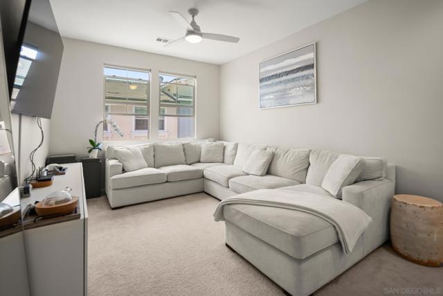 1257 Calle Datura, Chula Vista CA: https://media.crmls.org/mediaz/7bfc85ff-1068-47a1-bfe1-14b45ebb2b91.jpg