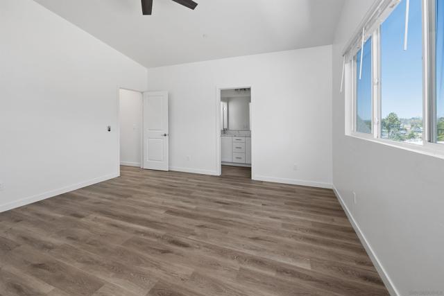 1624 Mauzy Way, El Cajon CA: https://media.crmls.org/mediaz/7bfc8fa6-cfaf-4a74-92bb-7c847402fb0d.jpg