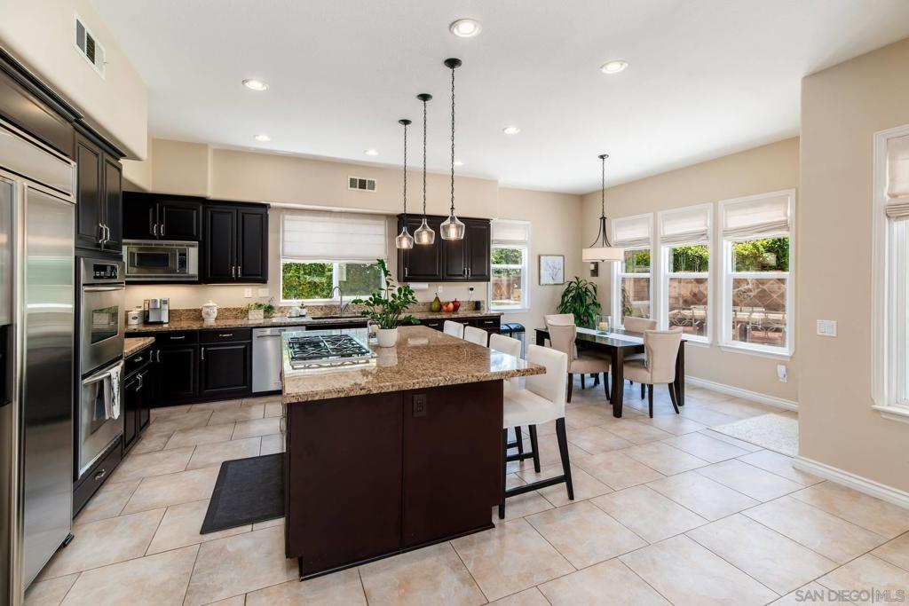 5470 Thoroughbred Place - photo 13