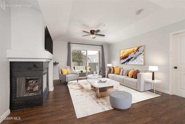 6657 Canterbury Drive, Chino Hills CA: https://media.crmls.org/mediaz/7bfdcecb-87c3-4ff7-a01c-3c04f7605086.jpg