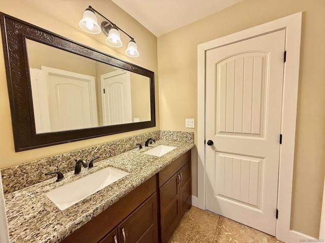 3669 Calavo Dr, Spring Valley CA: https://media.crmls.org/mediaz/7bfec493-3e56-40bf-ab14-6304b31862da.jpg