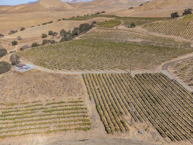 0 Airline Highway, Tres Pinos CA: https://media.crmls.org/mediaz/7bffabd9-d5ea-41e4-befb-c5f941099a36.jpg