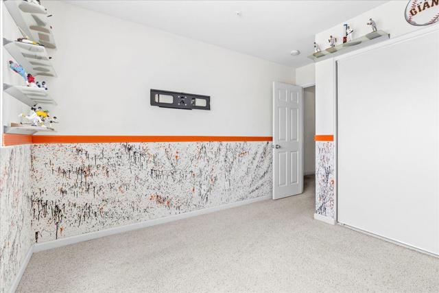 1851 Burgundy Circle, Gonzales CA: https://media.crmls.org/mediaz/7c00de51-aa15-40cb-a29e-d76be3063a97.jpg