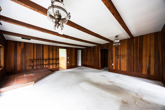 890 Capri Rd, Encinitas CA: https://media.crmls.org/mediaz/7c034761-6f42-491b-aa45-d7508cf237fe.jpg