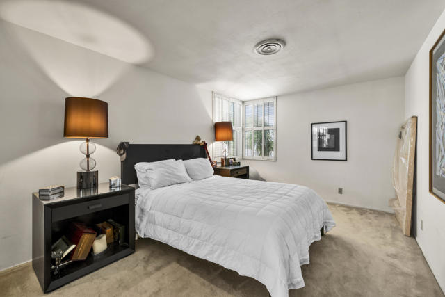 211 E Canyon Vista Drive, Palm Springs CA: https://media.crmls.org/mediaz/7c034b7d-68c1-4a53-893d-e33bff4d10dd.jpg
