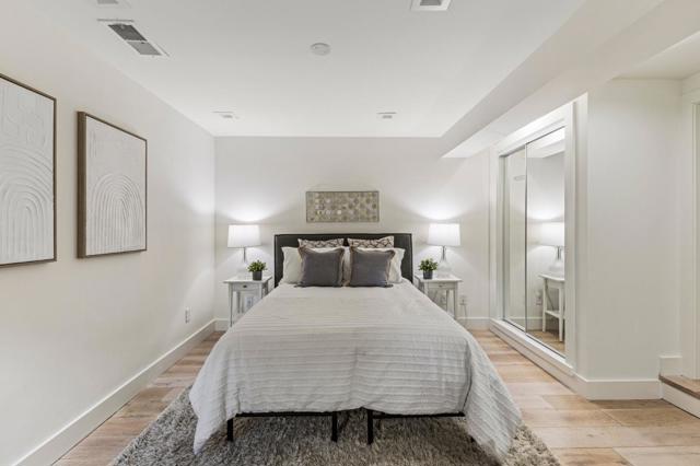 6423 California Street, San Francisco CA: https://media.crmls.org/mediaz/7c04d20e-bb20-4eae-a942-ca8b205f916d.jpg