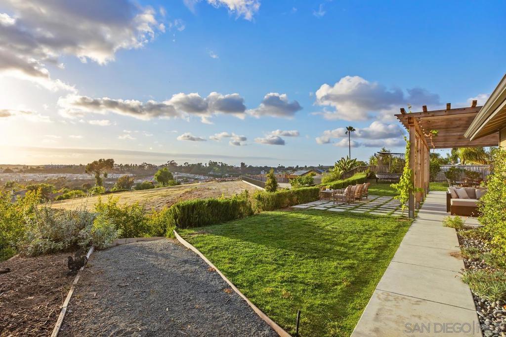 1830 Lucerne Circle - photo 2