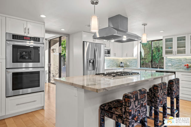 Image 18 of 66 For 2580 La Condesa Drive