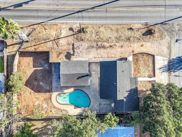 1301 Clove St, El Cajon CA: https://media.crmls.org/mediaz/7c057a72-85d1-4719-b4b2-5401f4727d53.jpg