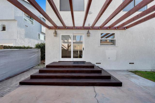 619 Beryl Street, Redondo Beach, California 90277, 4 Bedrooms Bedrooms, ,3 BathroomsBathrooms,Residential,For Sale,Beryl,ML82038630