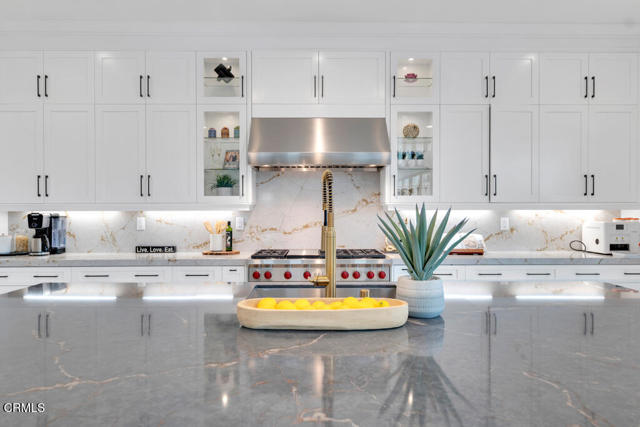 Detail Gallery Image 7 of 61 For 11944 N Red Hawk Ln, Porter Ranch,  CA 91326 - 5 Beds | 5 Baths