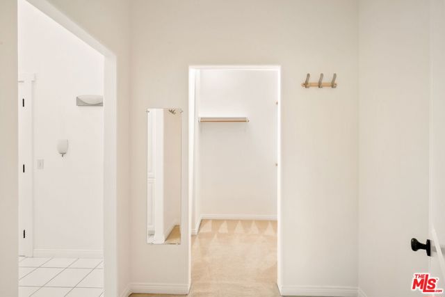 4224 Madison Avenue, Culver City CA: https://media.crmls.org/mediaz/7c073e62-79b6-4999-8bd5-68d6e4f3e13d.jpg