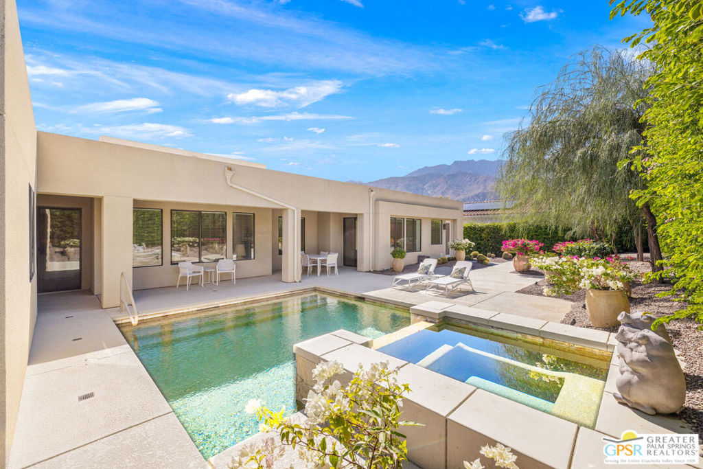 MLS #25601563PS image #5