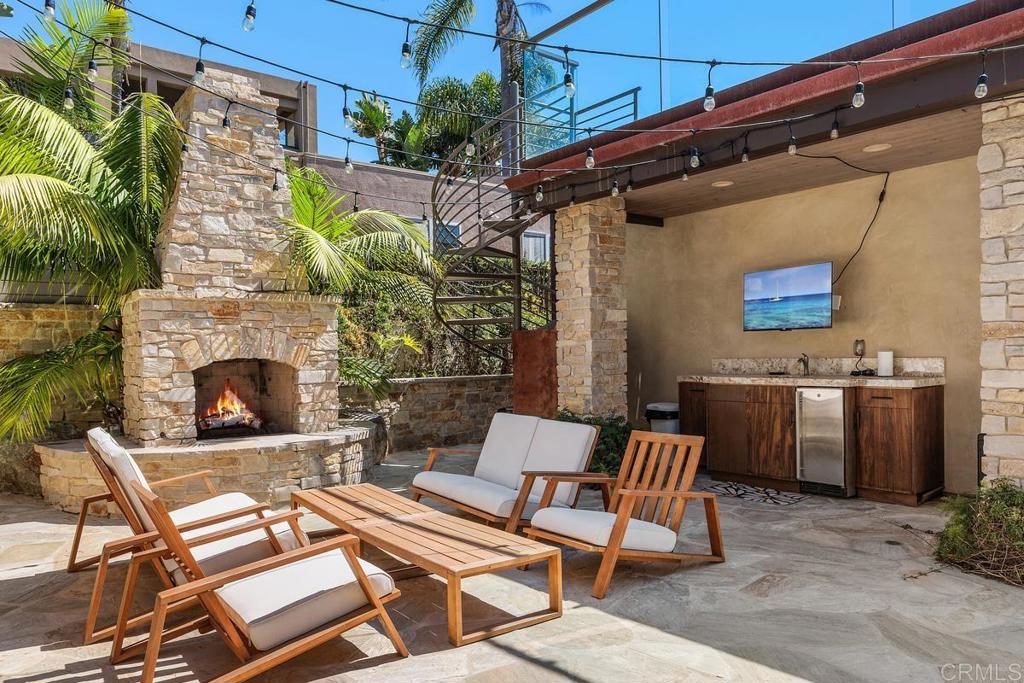 2260 El Amigo Road - photo 6