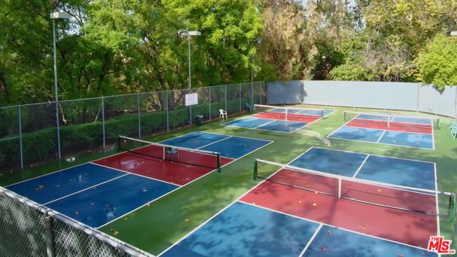 879 Shadowgrove Street, Brea CA: https://media.crmls.org/mediaz/7c08e4a5-d754-42c5-8fe8-9ca76f27bd8c.jpg