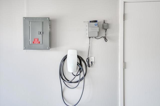 15954 Testarossa Street, Lathrop CA: https://media.crmls.org/mediaz/7c0b75b5-4d8c-4f0f-9b26-b67a5218e12a.jpg