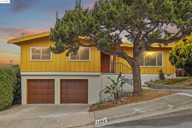 1494 Olive Ave, Richmond CA: https://media.crmls.org/mediaz/7c0b8ec3-8e7d-4394-b23d-9ac44aca9d71.jpg
