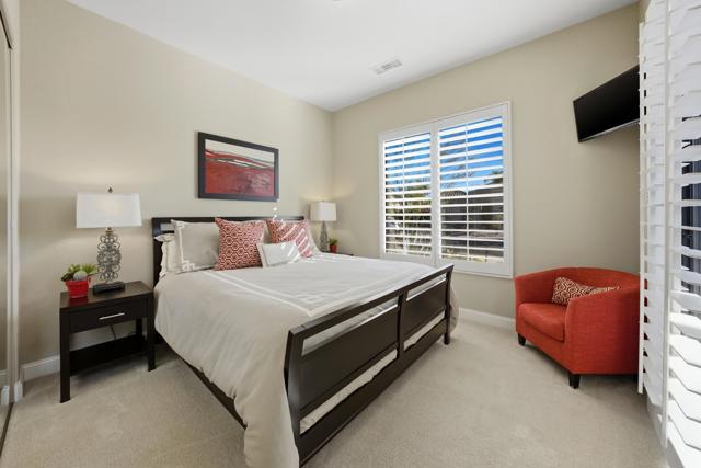 33 Via Las Flores, Rancho Mirage, CA 92270