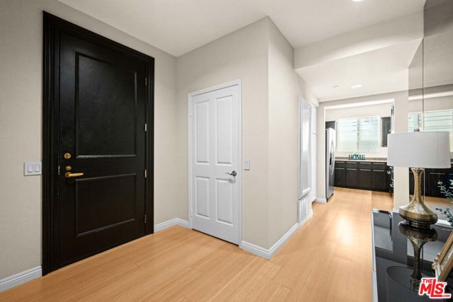 117 South Clark Drive, 305 photo 8