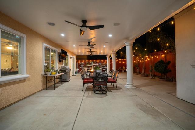2385 N Mountainside Drive, Los Banos CA: https://media.crmls.org/mediaz/7c0d38de-11de-44af-b9d6-c730a5c704fc.jpg