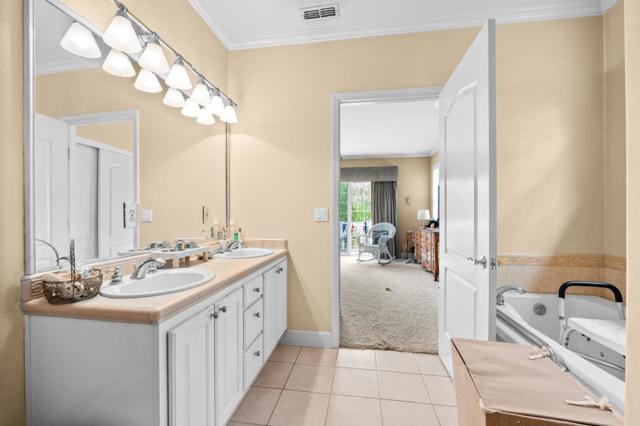 376 Sterling Way, San Rafael CA: https://media.crmls.org/mediaz/7c0e291d-def7-4245-8af0-503fea6c99d3.jpg