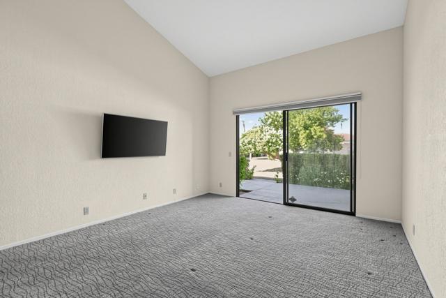 177 Winterhaven Circle, Palm Desert, CA 92260