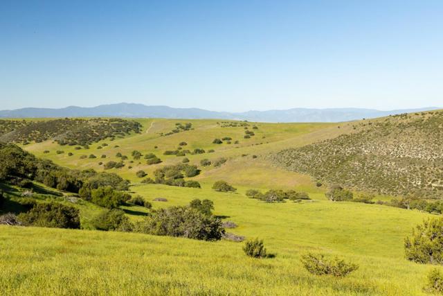 54800 Lonoak Road, King City CA: https://media.crmls.org/mediaz/7c0fd73c-e03f-48d3-85bd-1b62c9d43b39.jpg