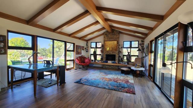 5855 Ithaca Place, San Diego CA: https://media.crmls.org/mediaz/7c1028fa-2a86-45f6-9700-868e47191fdb.jpg