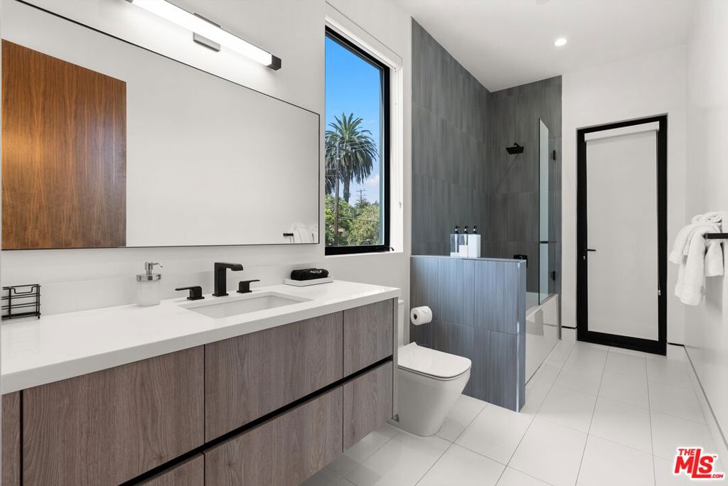 MLS #26862377 image #42