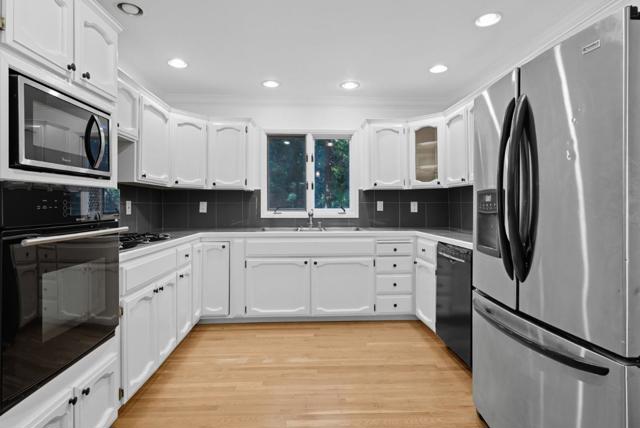 23489 Hutchinson Road, Los Gatos CA: https://media.crmls.org/mediaz/7c1102cd-864f-4b8c-b259-a5928e27a7c7.jpg